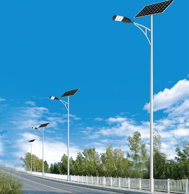 1742828123952659.jpg 吉木萨尔太阳能路灯.jpg