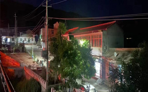 吉木萨尔太阳能路灯防雷接地做法详解