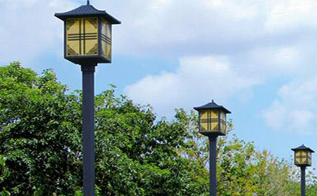 太阳能吉木萨尔庭院灯怎么选亮度与续航更耐用 太阳能吉木萨尔庭院灯怎么选亮度与续航更耐用
