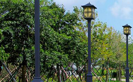 太阳能吉木萨尔庭院灯价格为何差三倍?关键看这几点 太阳能吉木萨尔庭院灯价格为何差三倍?关键看这几点