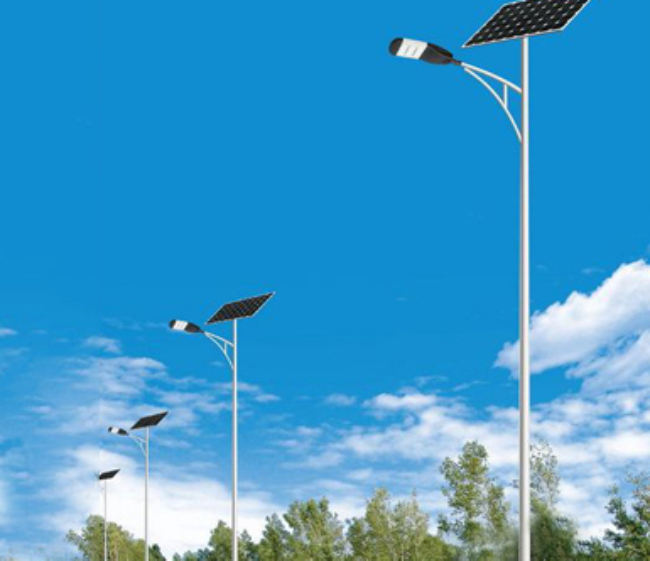 吉木萨尔太阳能路灯维护时，这些细节别忽略！